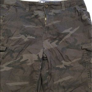 Airwalk camo shorts